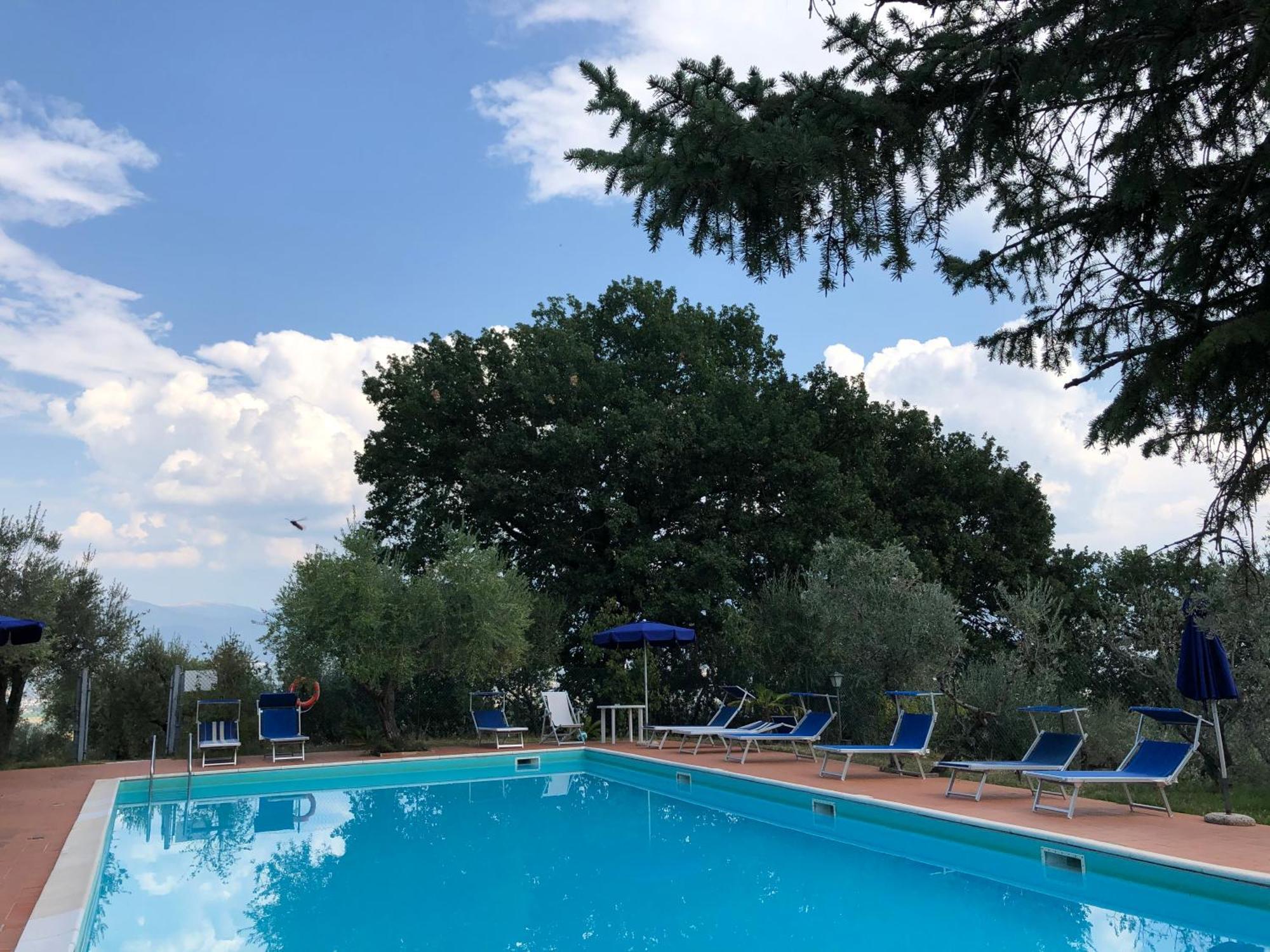 Agriturismo Camiano Piccolo Montefalco Bagian luar foto