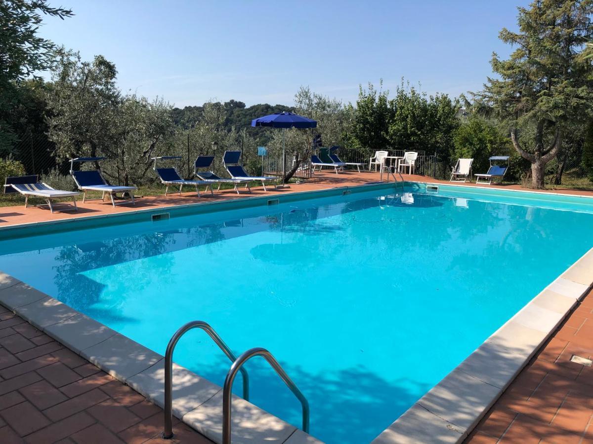 Agriturismo Camiano Piccolo Montefalco Bagian luar foto